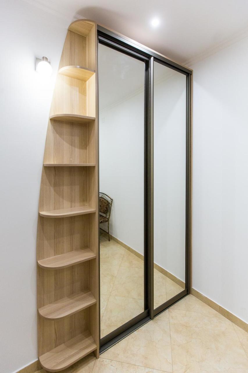 Avangard Kulisha 6B Apart リヴィウ エクステリア 写真